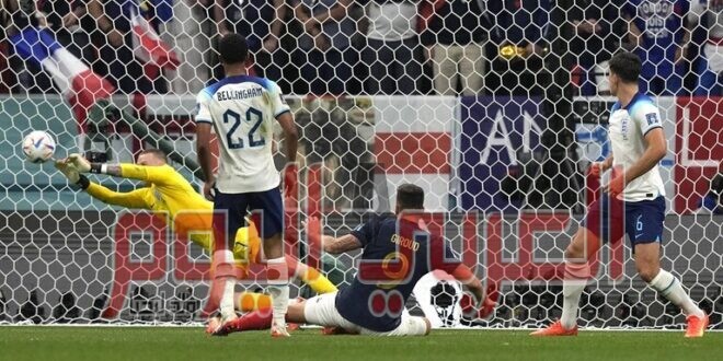 فرنسا تهزم إنجلترا وتواجه المغرب في نصف نهائي مونديال قطر