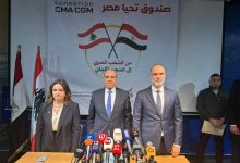 وزير الخارجية يسلم ١٠٠٠ طن من المساعدات الإغاثية خلال زيارته لبيروت