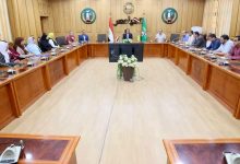 عقب حركة التنقلات الأخيرة : محافظ المنوفية يلتقي مديري الإدارات الاجتماعية ويشدد على حسن معاملة المواطنين